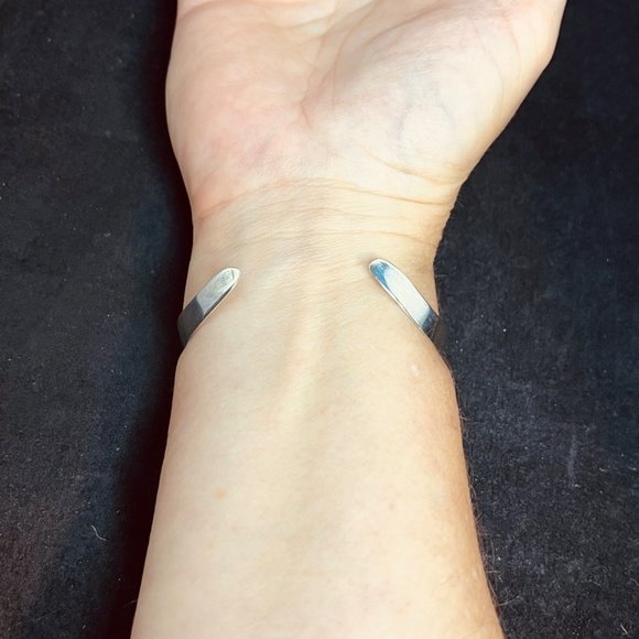 Vintage Sterling Silver Triple Wave Cuff Bracelet (3793) - Picture 7 of 7